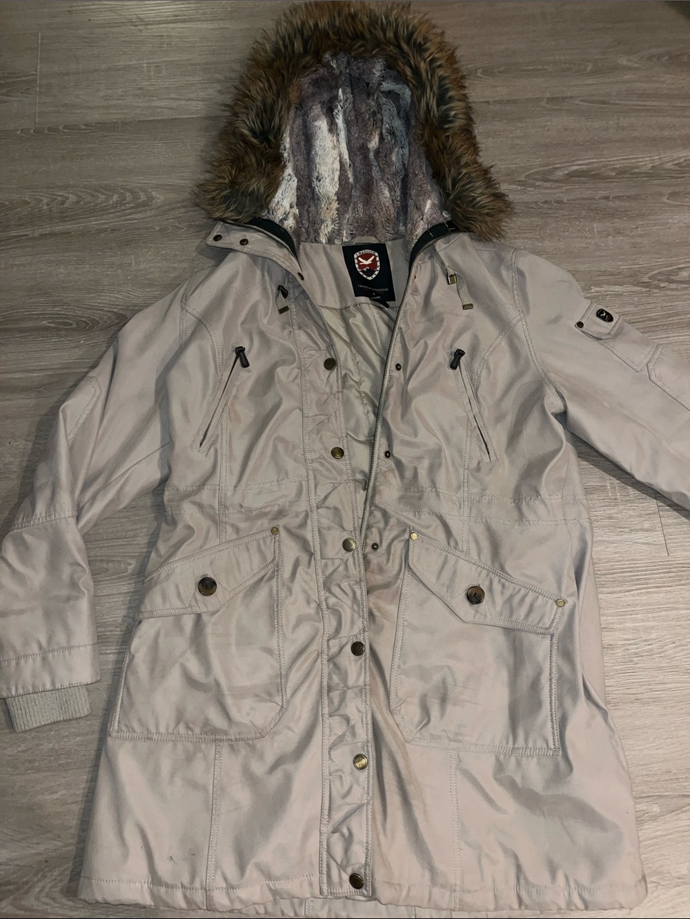 1 Madison expedition Light Beige Faux-Fur Hooded Puffer Parka